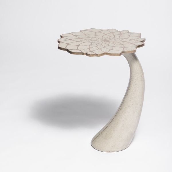 Mosaic Lily Table