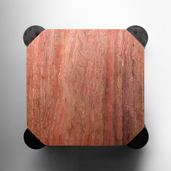 Magnifico Coffee Table