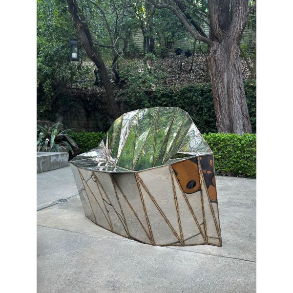 Bezier Sculptural Chair