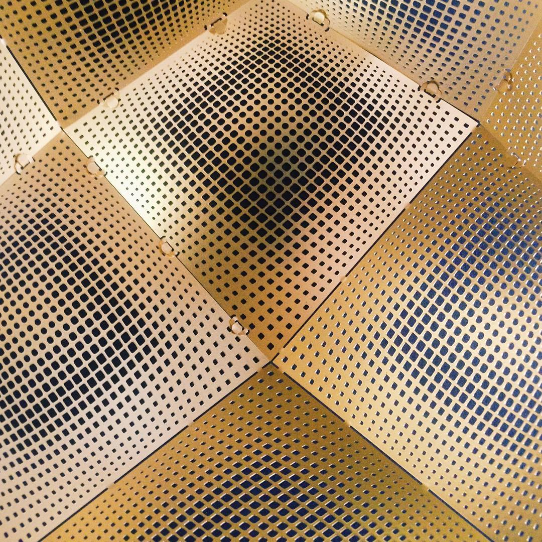 Etch pattern on Tom Dixon Mini Etch Pendant Etch pattern on Tom Dixon Mini Etch Pendant